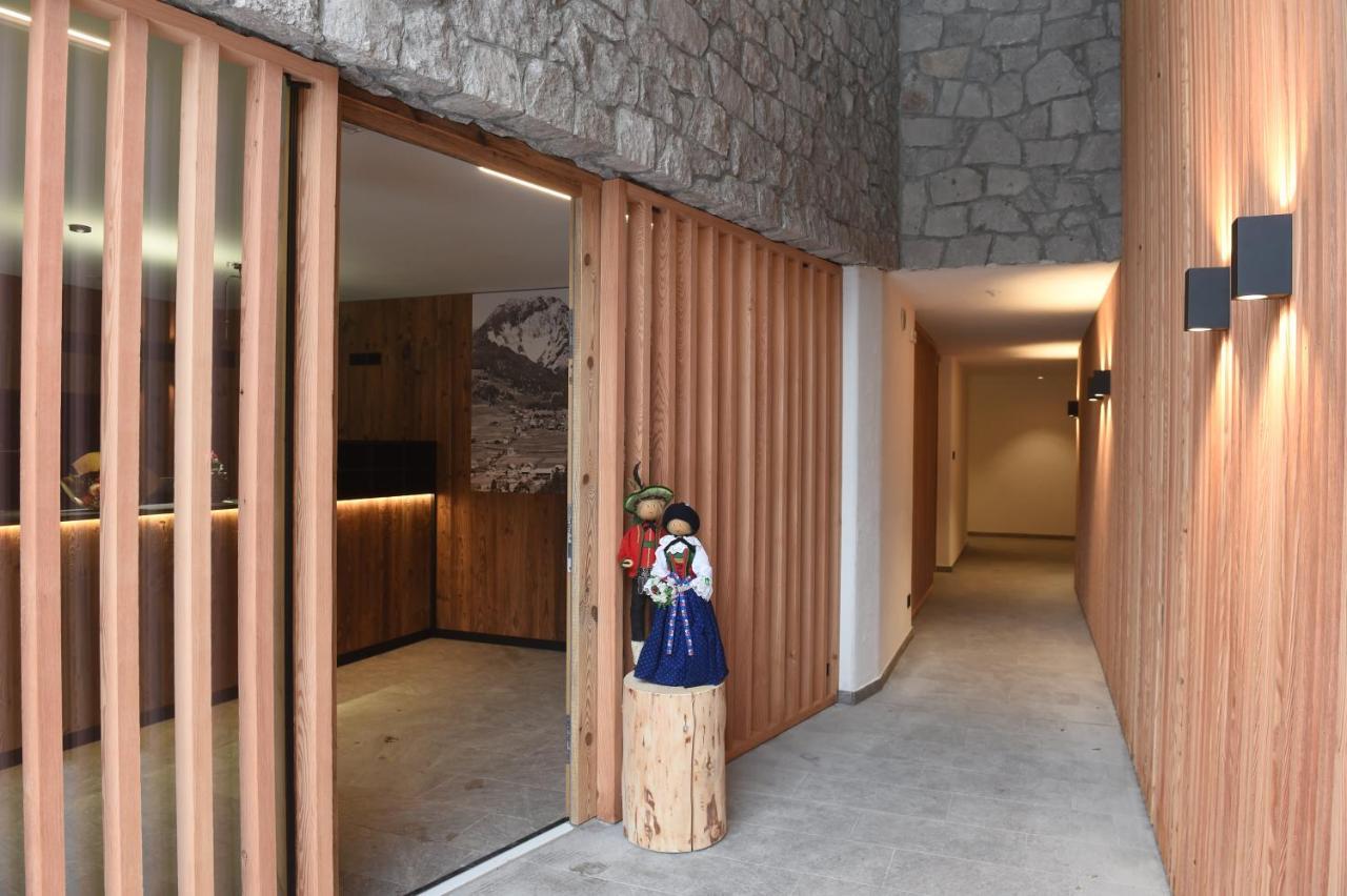 Les Ciases Chalets Dolomites St. Vigil Exterior foto