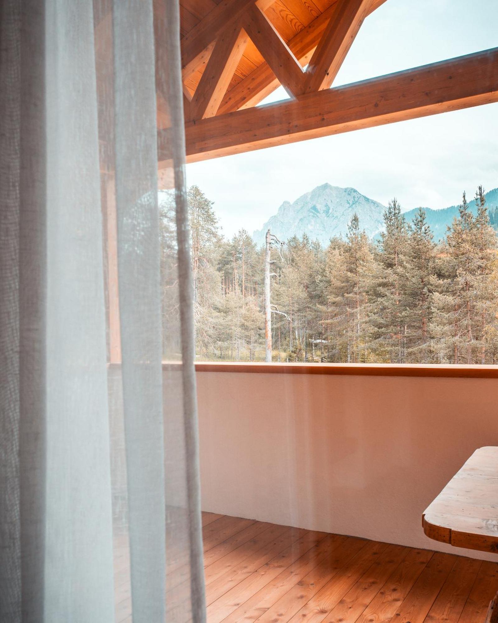 Les Ciases Chalets Dolomites St. Vigil Exterior foto