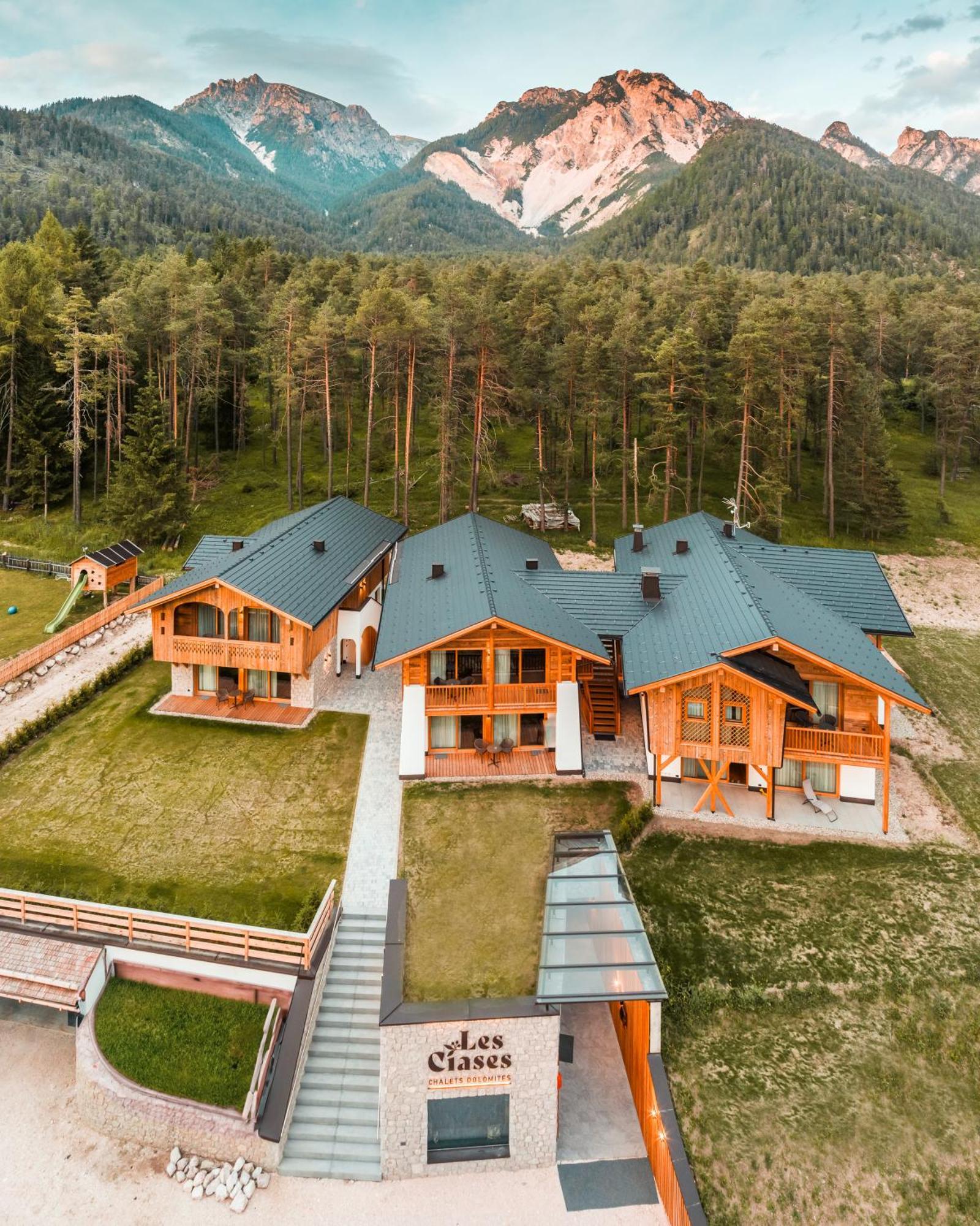 Les Ciases Chalets Dolomites St. Vigil Exterior foto